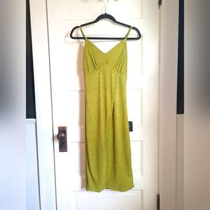 NWT LuLus midi green wrap dress with slit